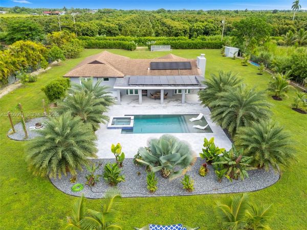 19610 SW 332nd St, Homestead, FL 33034