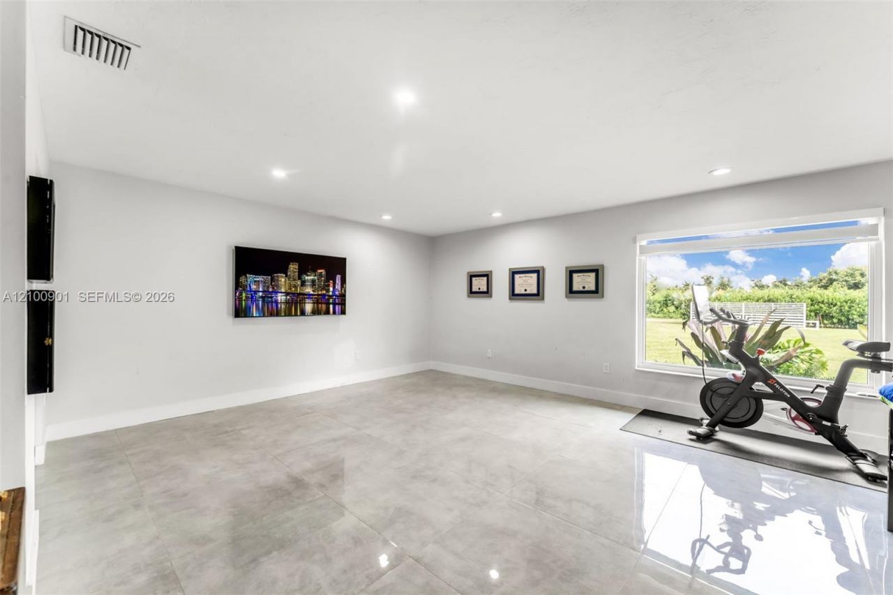 19610 SW 332nd St, Homestead, FL 33034 Photo