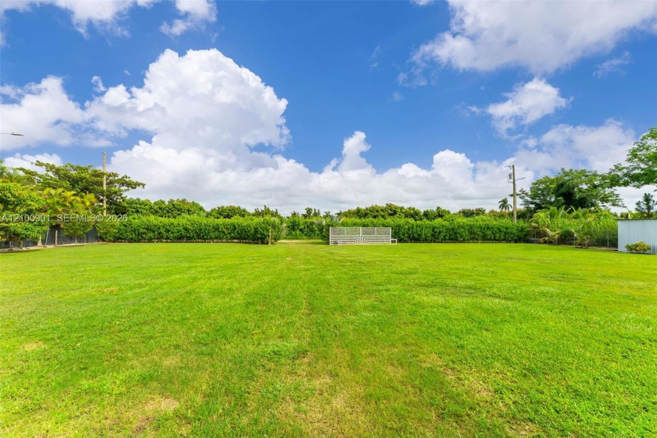 19610 SW 332nd St, Homestead, FL 33034 Photo