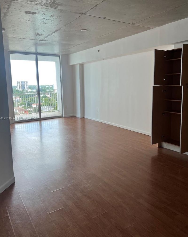 3180 SW 22nd Ter , Unit 1003, Miami, FL 33145 Photo