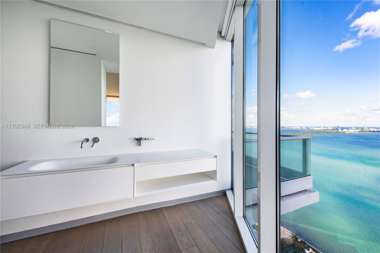 2020 N Bayshore Dr , Unit 4502, Miami, FL 33137 Photo
