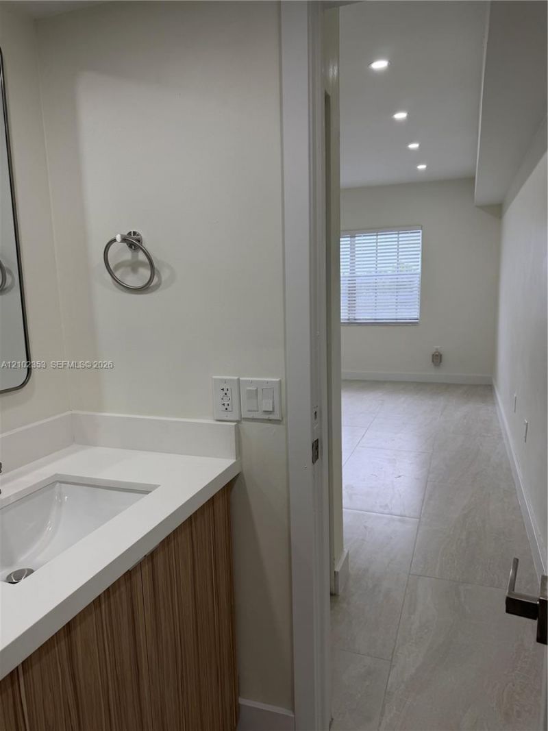 Please Call For Address, Unit 405, Virginia Gardens, FL 33166 Photo