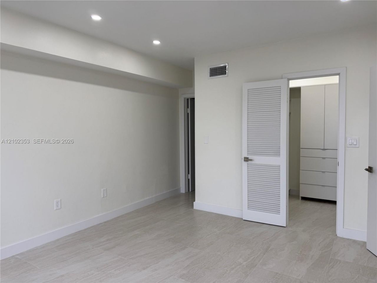 Please Call For Address, Unit 405, Virginia Gardens, FL 33166 Photo