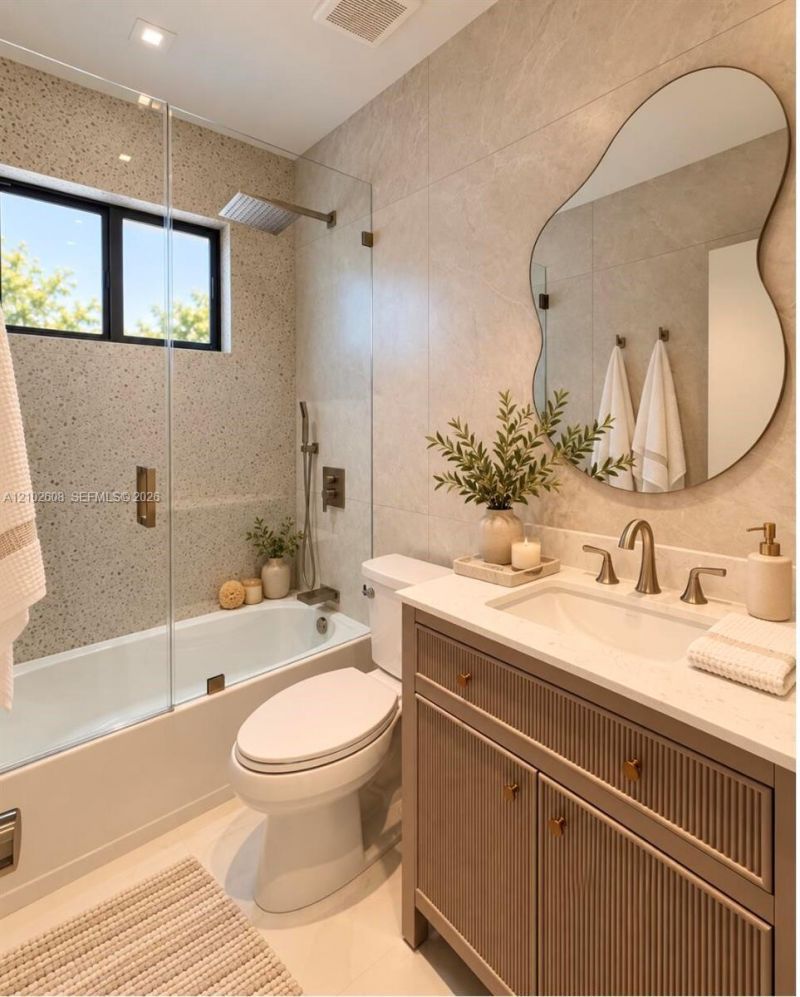 424 3rd , Hallandale Beach, FL 33009 Photo