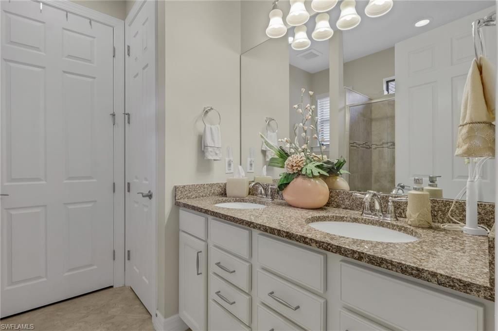 10897 Glenhurst St, Fort Myers, FL 33913 Photo
