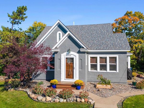 140 N Main Street, Center City, MN 55012