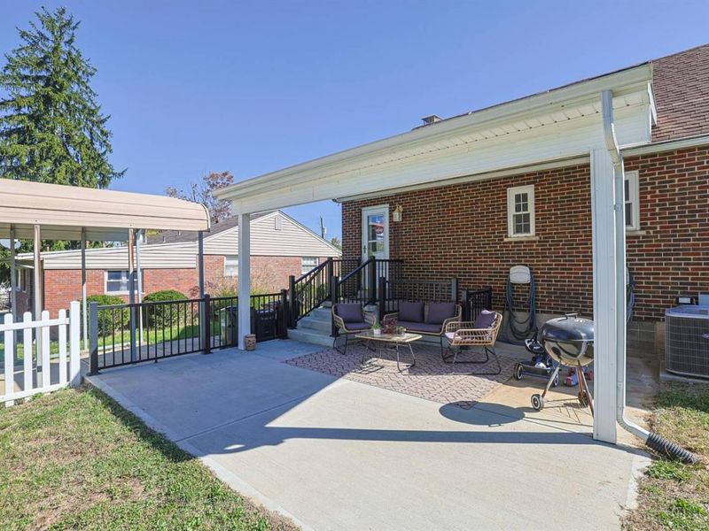 9313 Montoro Drive, Springfield Township, OH 45231 Photo 28