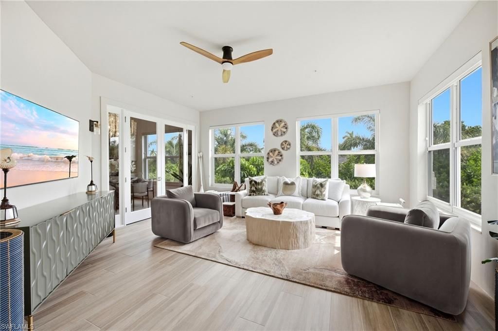 231 Colonade Cir , Unit 2203, Naples, FL 34103 Photo