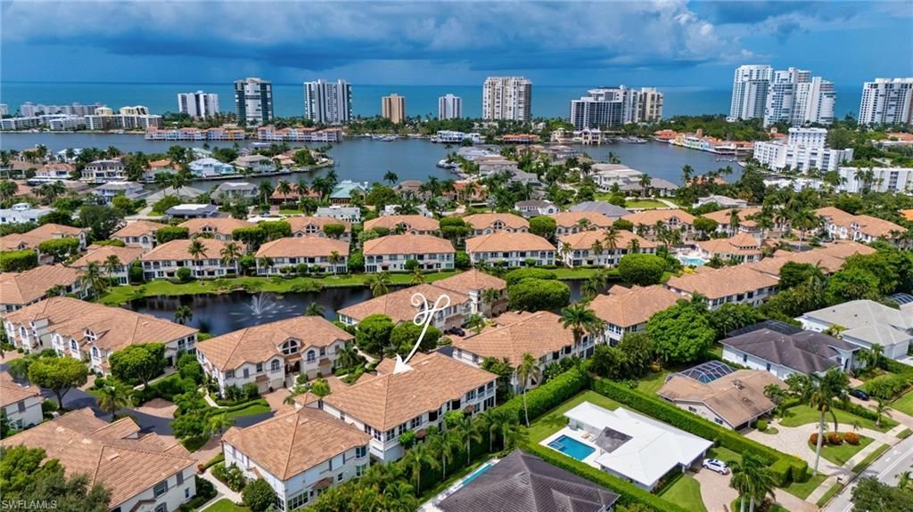 231 Colonade Cir , Unit 2203, Naples, FL 34103 Photo