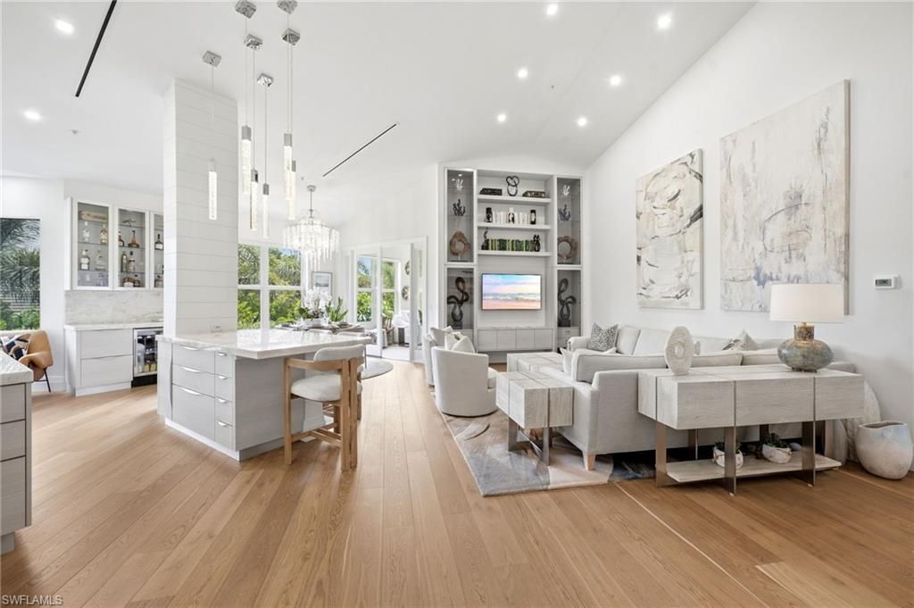 231 Colonade Cir , Unit 2203, Naples, FL 34103 Photo