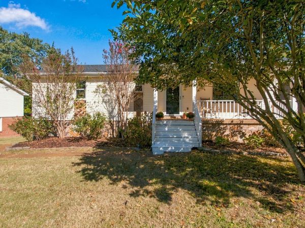 881 Beech Bend Dr , Nashville, TN 37221