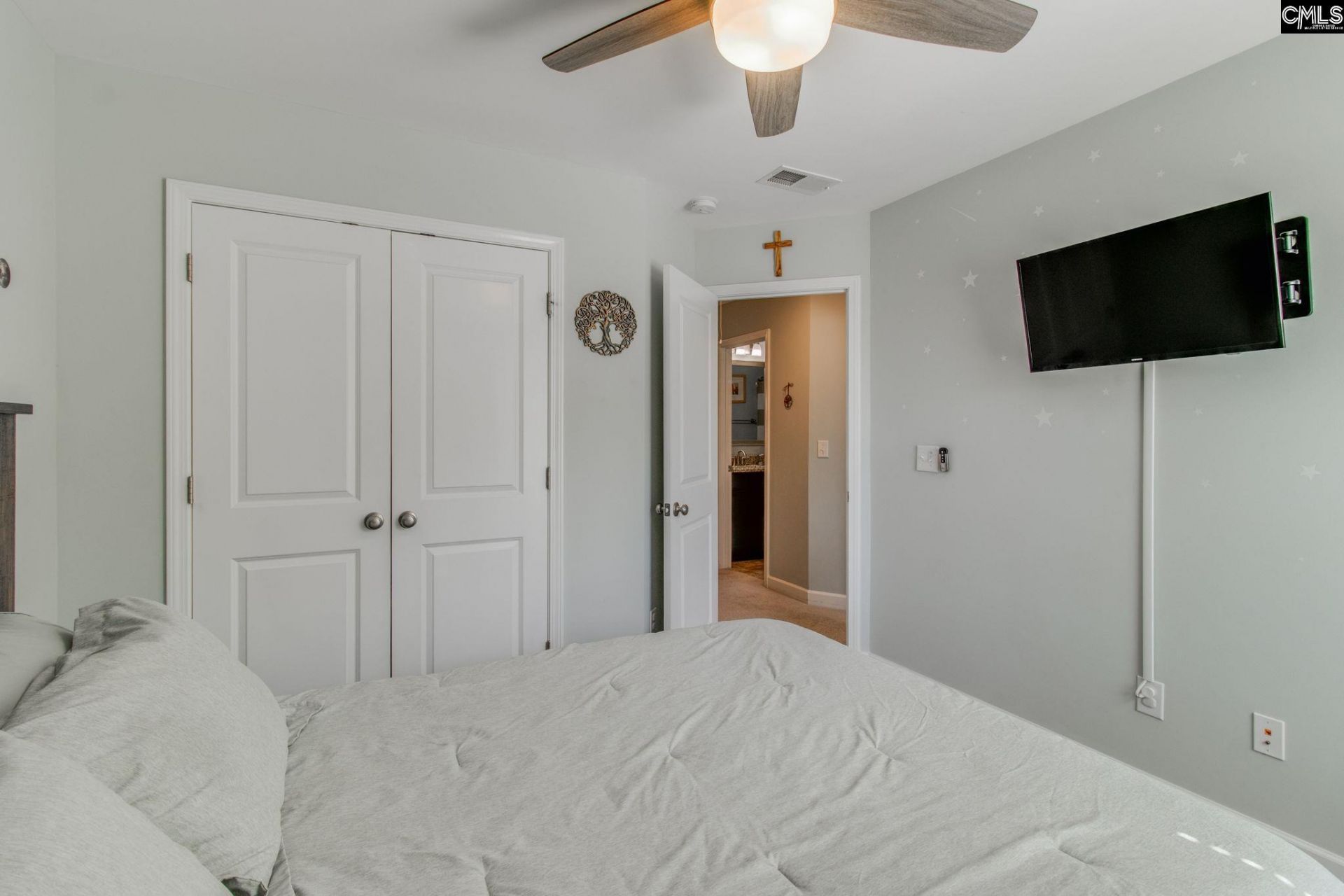 620 Calabria Court  Photo 24