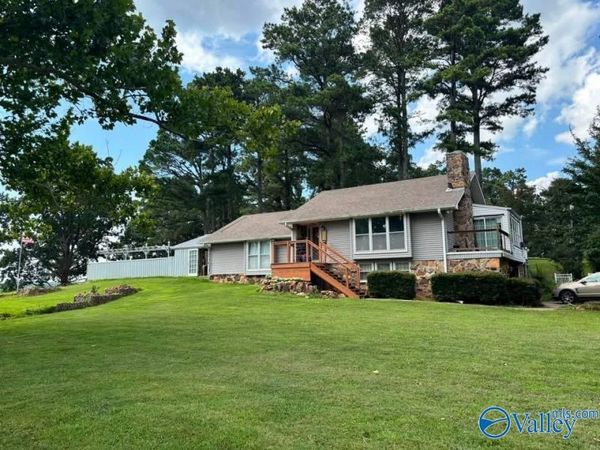 1311 NW Whispering Hills Circle NW, Hartselle, AL 35640