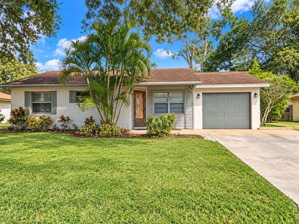 1064 DEER HOLLOW BOULEVARD , SARASOTA, FL 34232