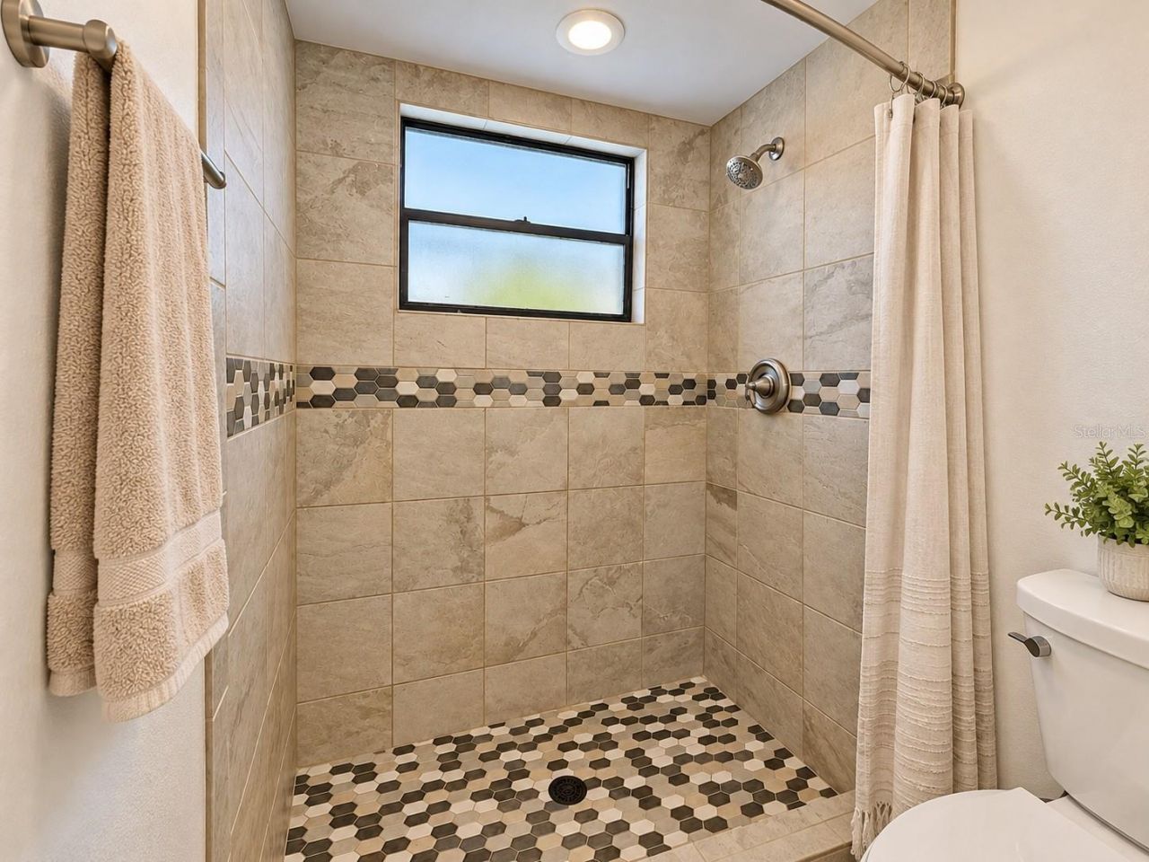 1064 Deer Hollow Boulevard, Sarasota, FL 34232 Photo
