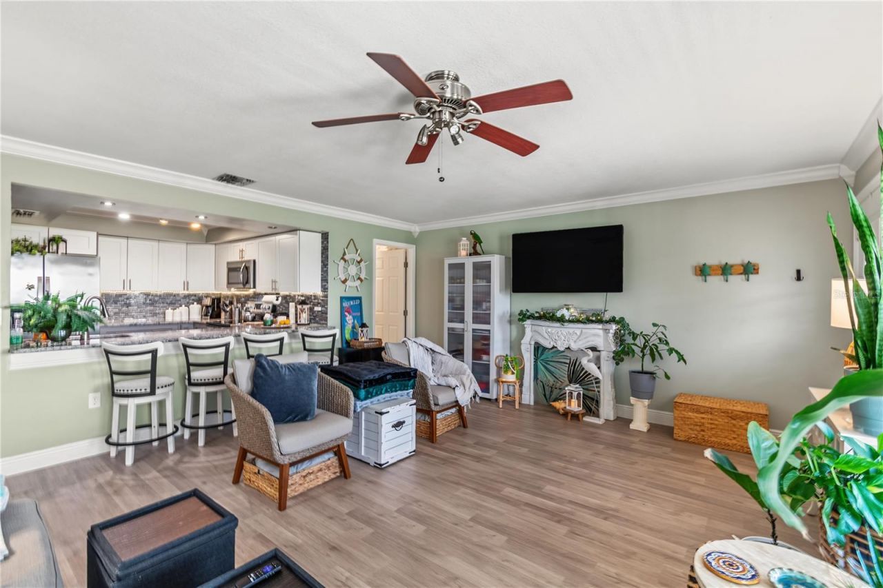 3621 Edgewater Drive , Unit 207, Sebring, FL 33872 Photo