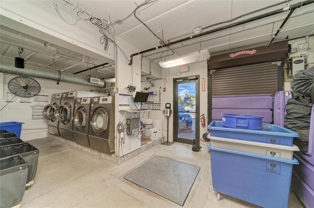 3004 Avenue C , Holmes Beach, FL 34217 Photo