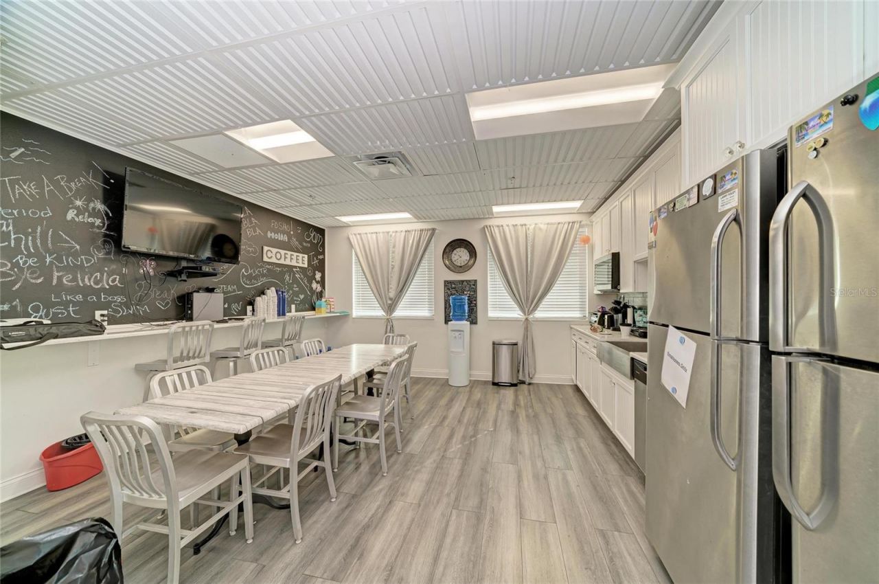 3004 Avenue C , Holmes Beach, FL 34217 Photo