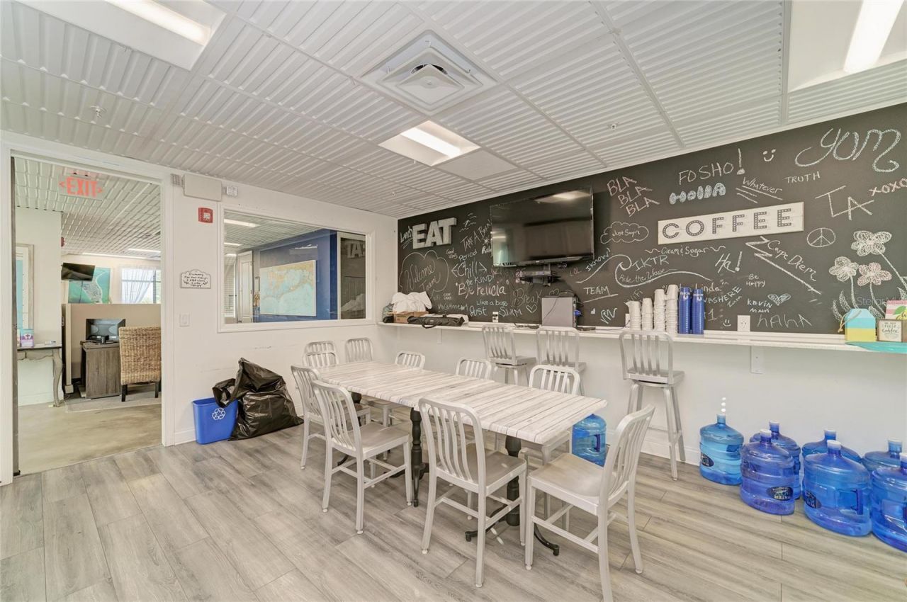 3004 Avenue C , Holmes Beach, FL 34217 Photo