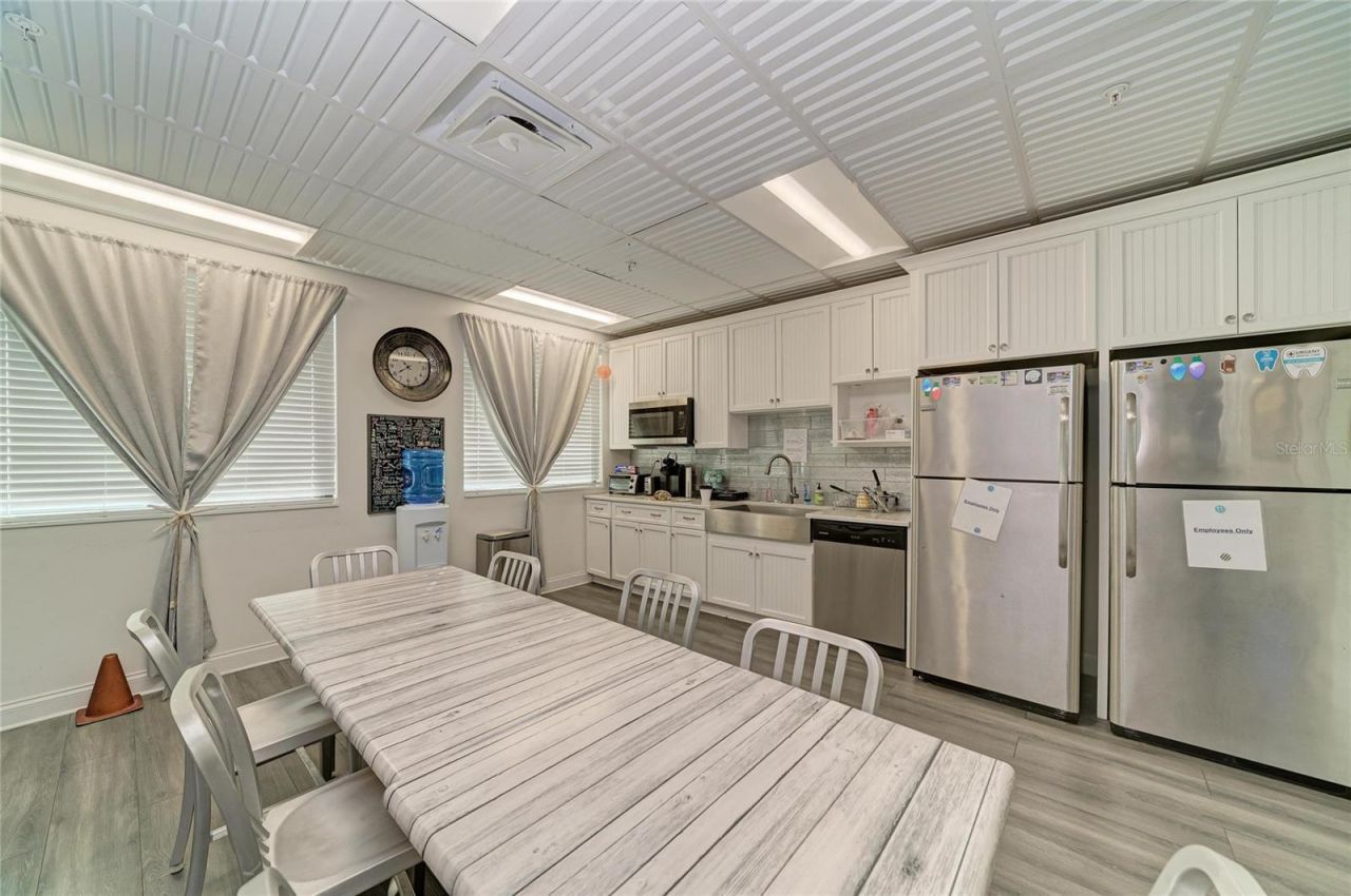 3004 Avenue C , Holmes Beach, FL 34217 Photo