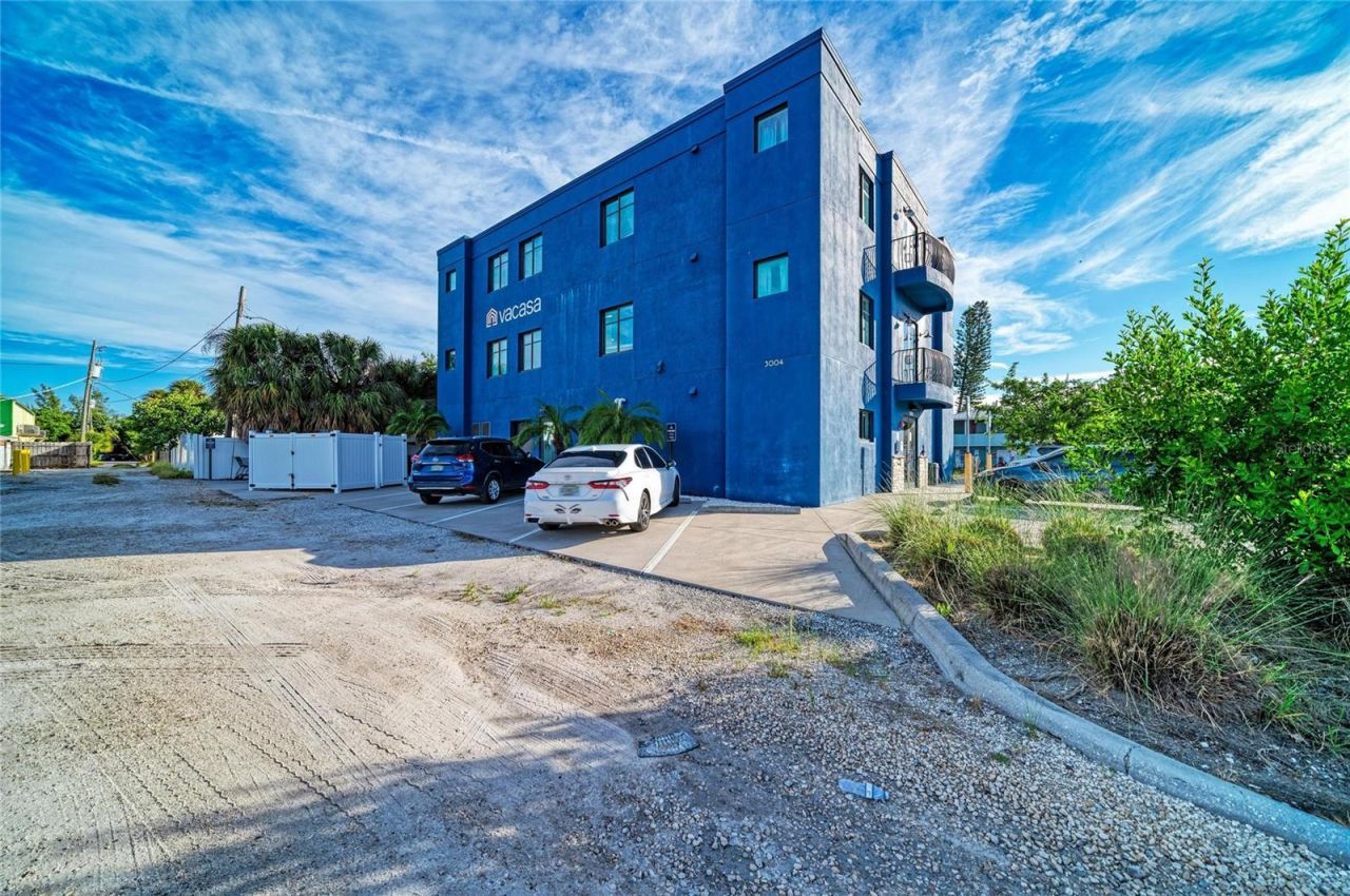 3004 Avenue C , Holmes Beach, FL 34217 Photo