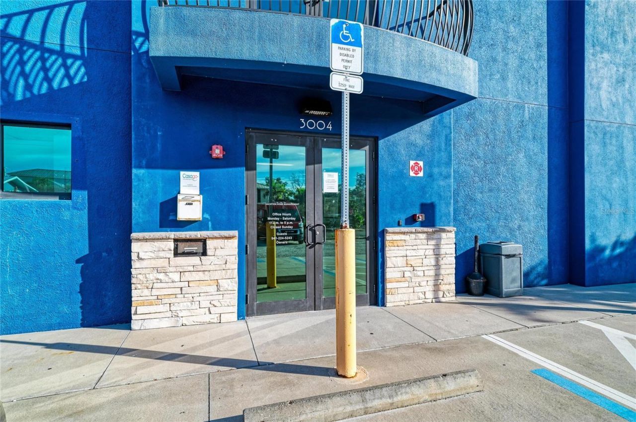 3004 Avenue C , Holmes Beach, FL 34217 Photo