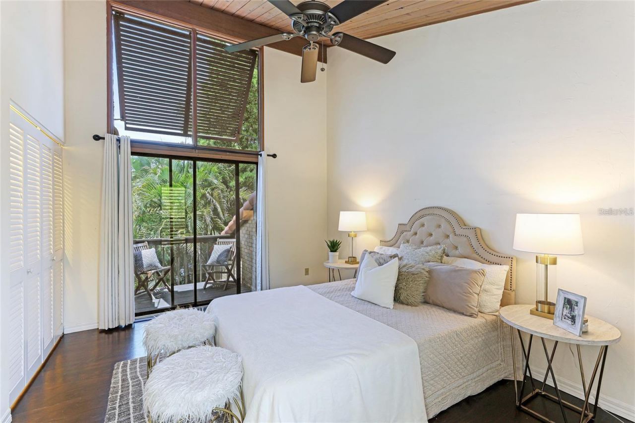 11 Sandy Cove Road , Unit 8F, Sarasota, FL 34242 Photo