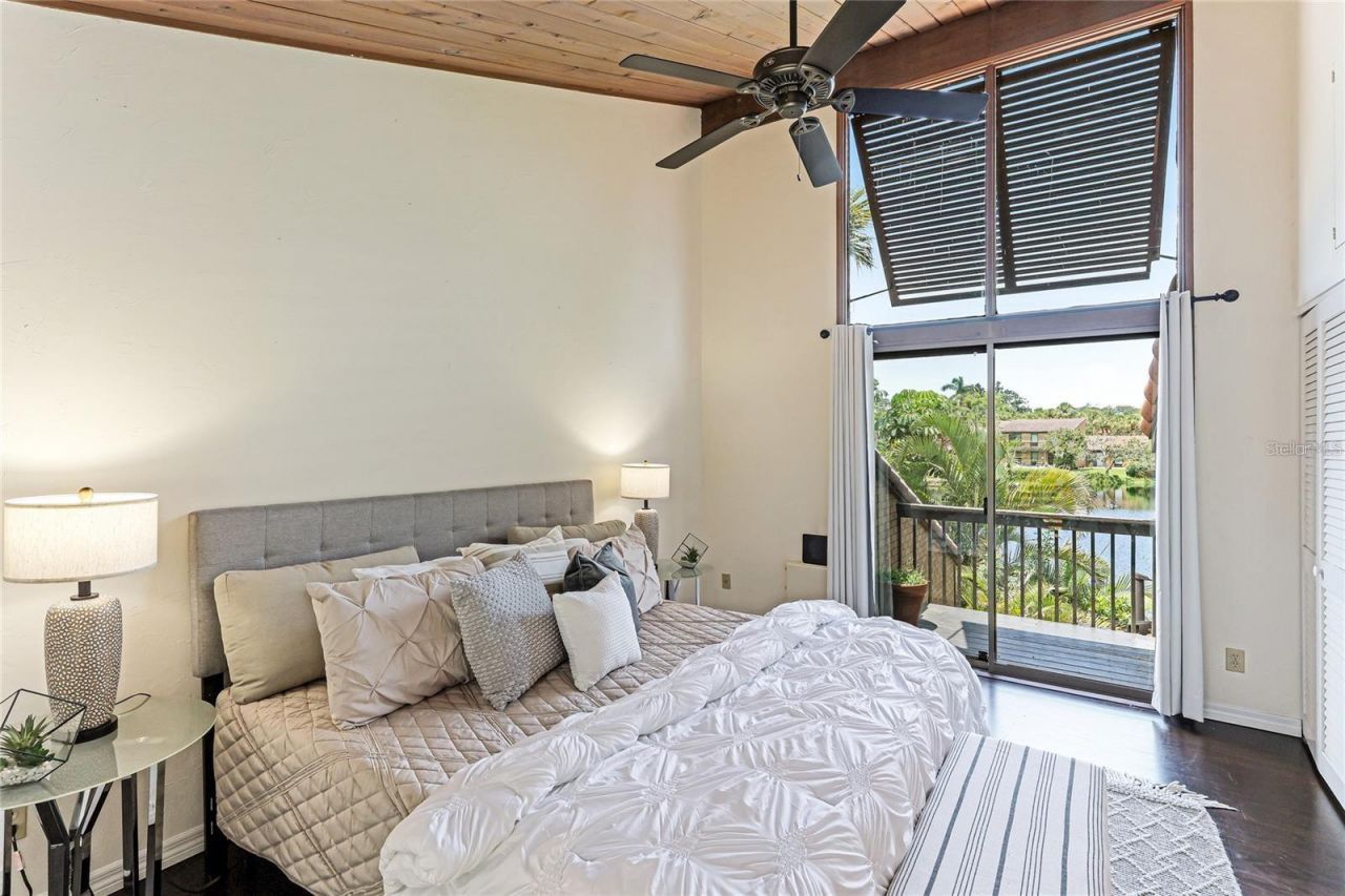 11 Sandy Cove Road , Unit 8F, Sarasota, FL 34242 Photo