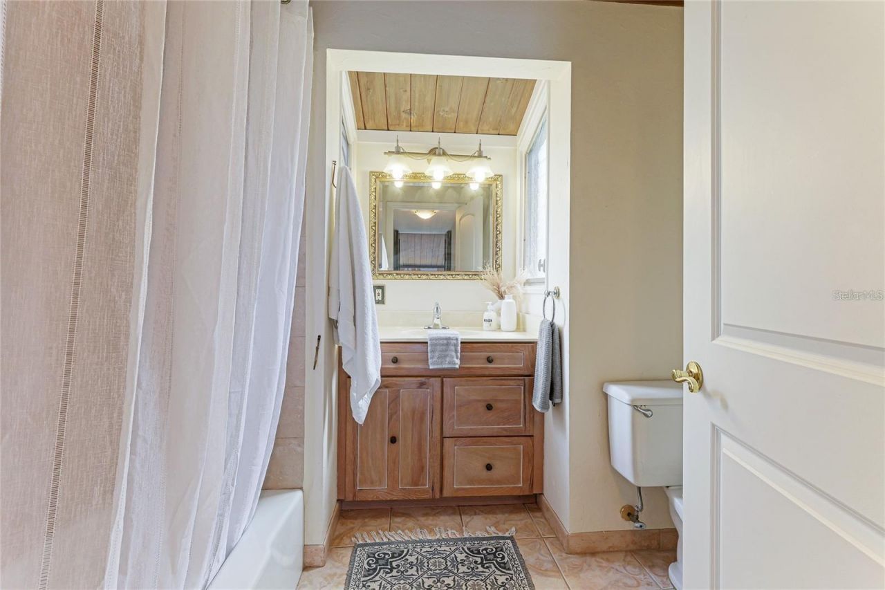 11 Sandy Cove Road , Unit 8F, Sarasota, FL 34242 Photo