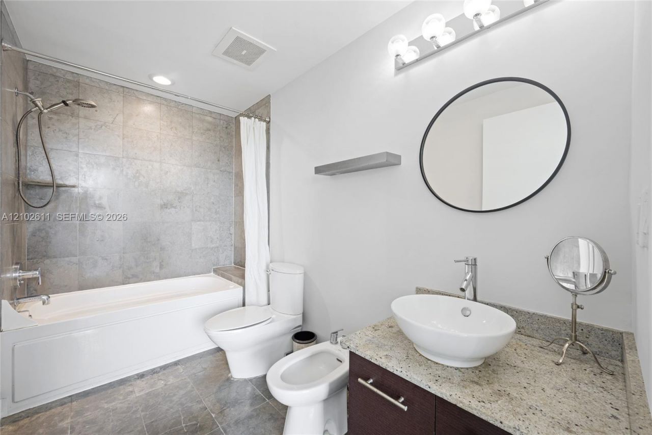 3029 NE 188th St, Unit 919, Aventura, FL 33180 Photo