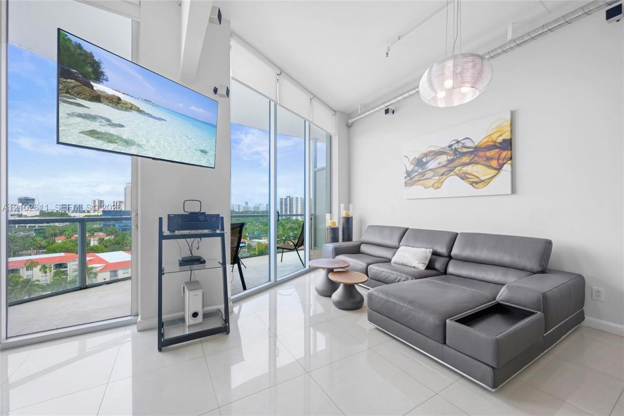 3029 NE 188th St, Unit 919, Aventura, FL 33180 Photo