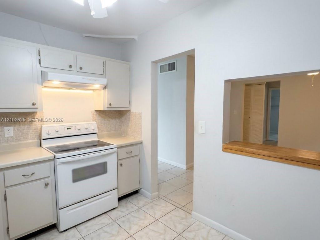 12590 NE 16th Ave , Unit 303, North Miami, FL 33161 Photo