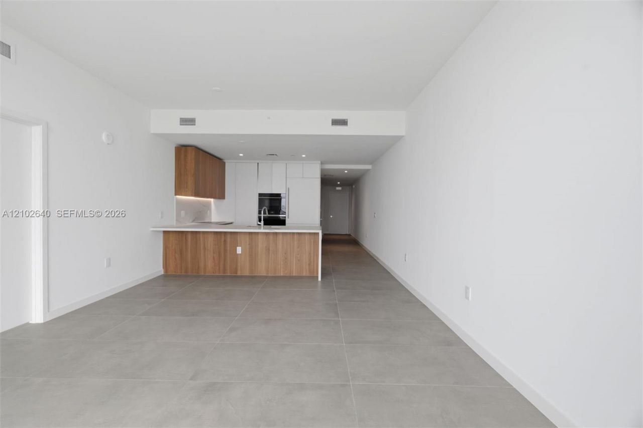 1400 Biscayne Blvd , Unit 3803, Miami, FL 33132 Photo