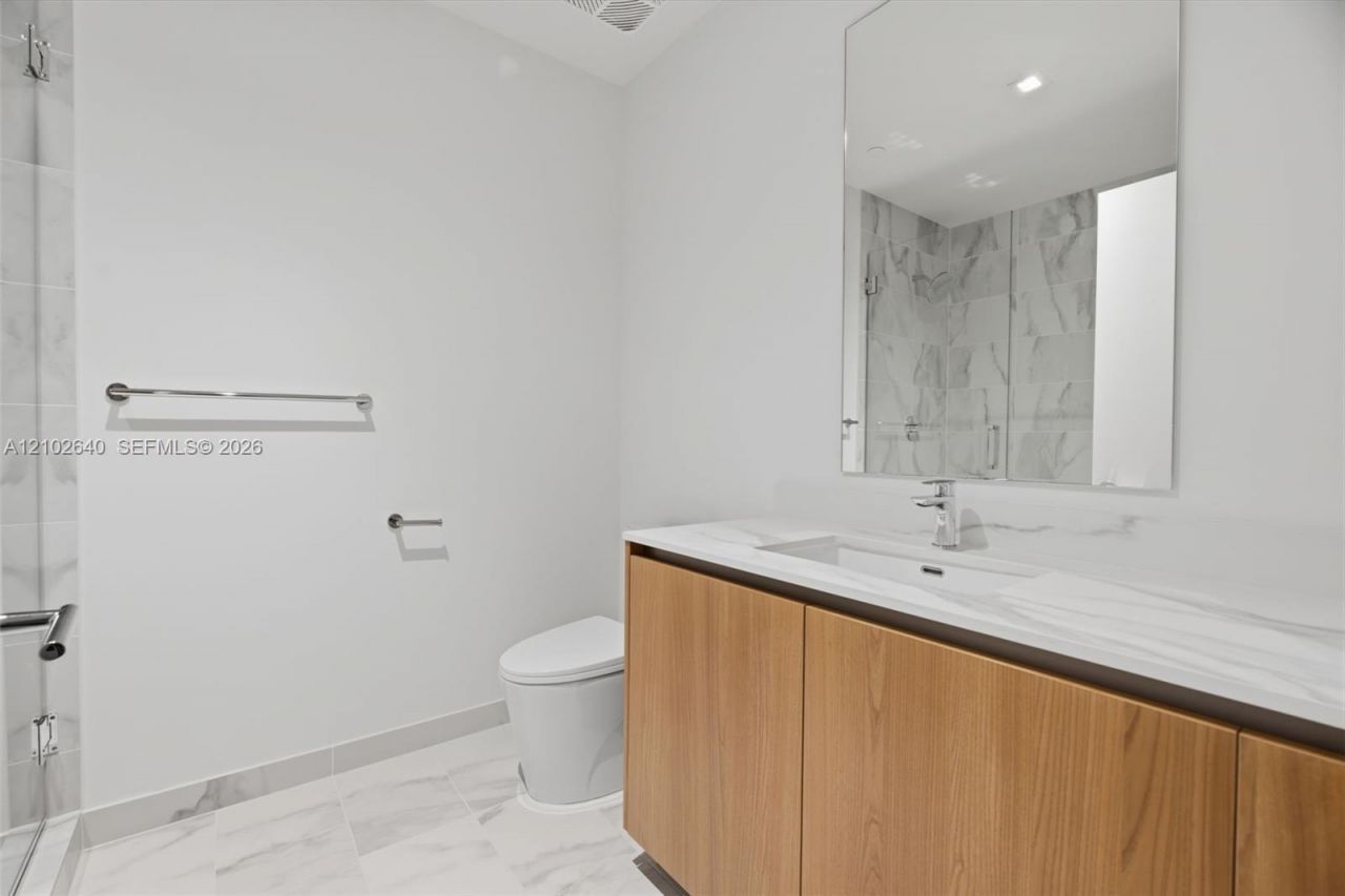 1400 Biscayne Blvd , Unit 3803, Miami, FL 33132 Photo