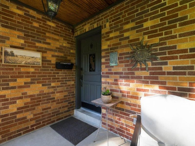 1601 Colonial Drive, Green Township, OH 45238 Photo 4