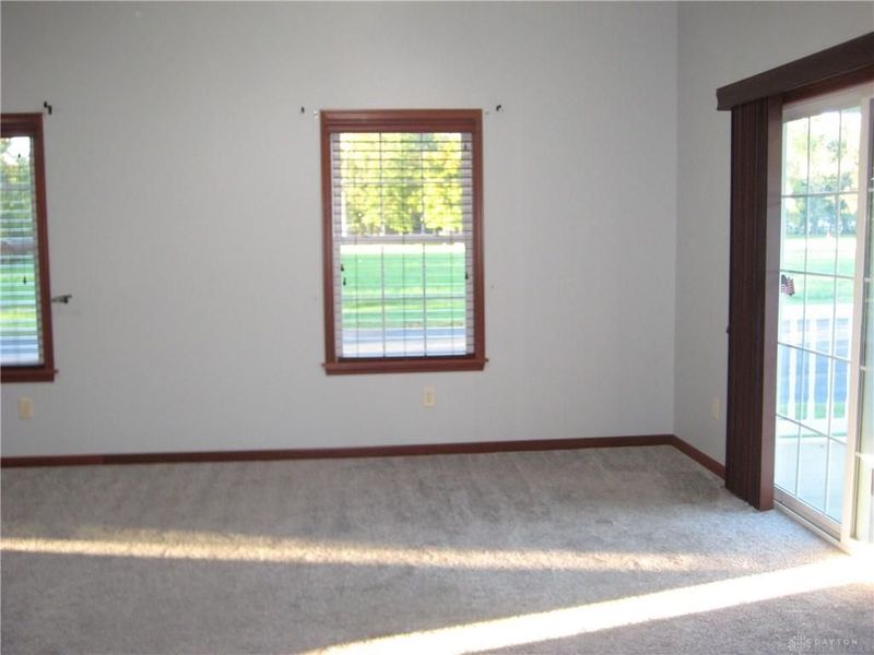 523 Golden Crossing, Unit 525, Eaton, OH 45320 Photo 13