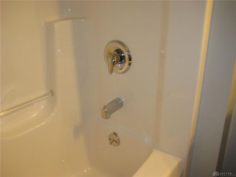 523 Golden Crossing, Unit 525, Eaton, OH 45320 Photo 35