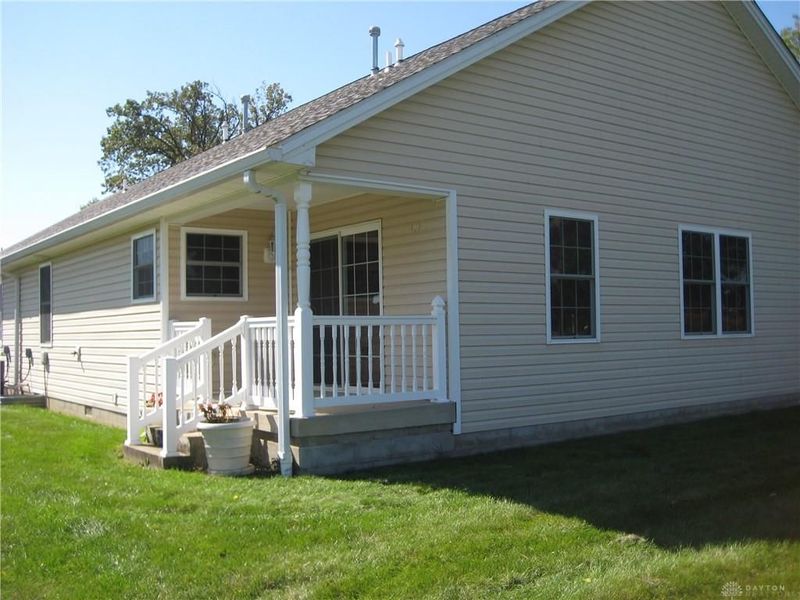 523 Golden Crossing, Unit 525, Eaton, OH 45320 Photo 8