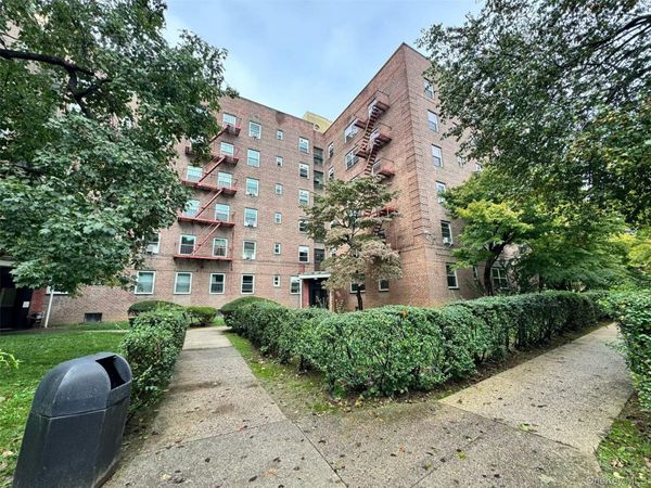 147-37C 38 , Unit 16, Flushing, NY 11354