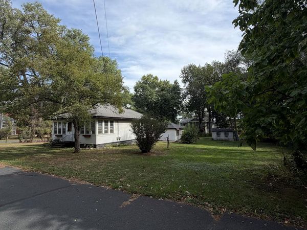 1865 Redwing Avenue S, Lakeland, MN 55043