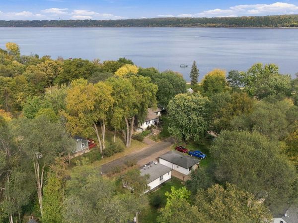1865 Redwing Avenue S, Lakeland, MN 55043
