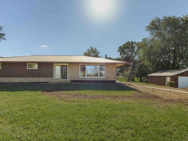 N7470 Highway 55 -, Menasha, WI 54952