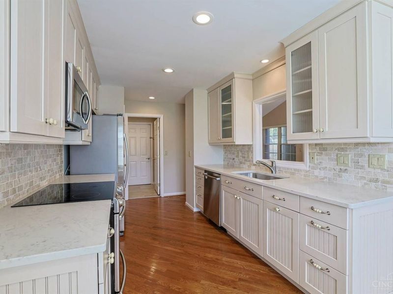 5690 Windridge View, Columbia Township, OH 45243 Photo 12