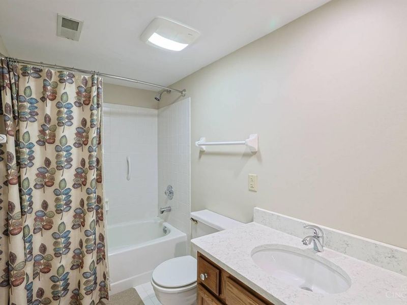 5690 Windridge View, Columbia Township, OH 45243 Photo 31