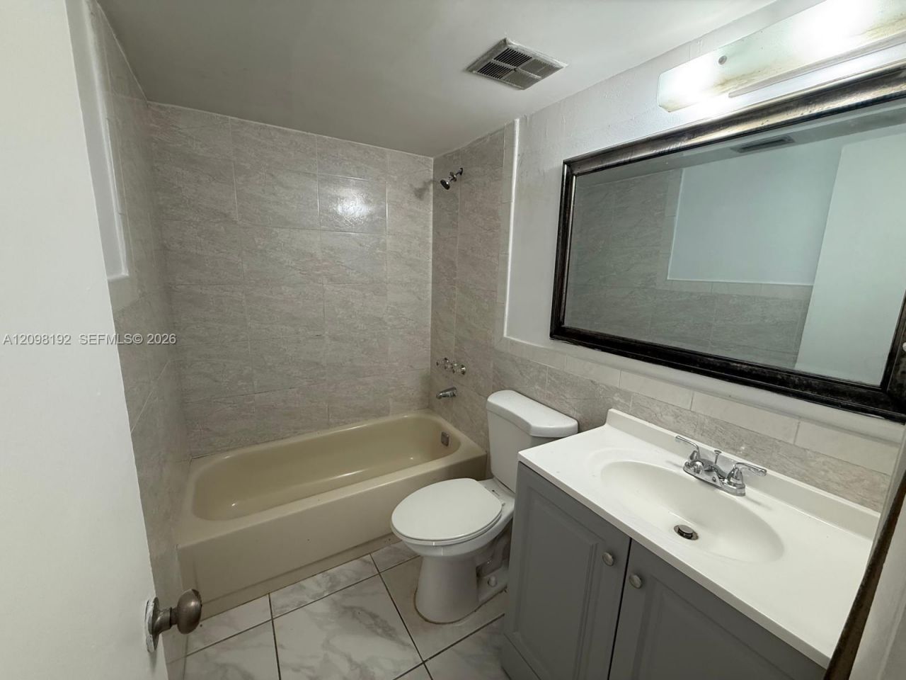 11905 NE 2nd Ave , Unit C314, North Miami, FL 33161 Photo