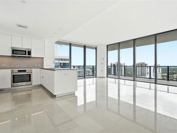 88 SW 7th St , Unit 2302, Miami, FL 33130