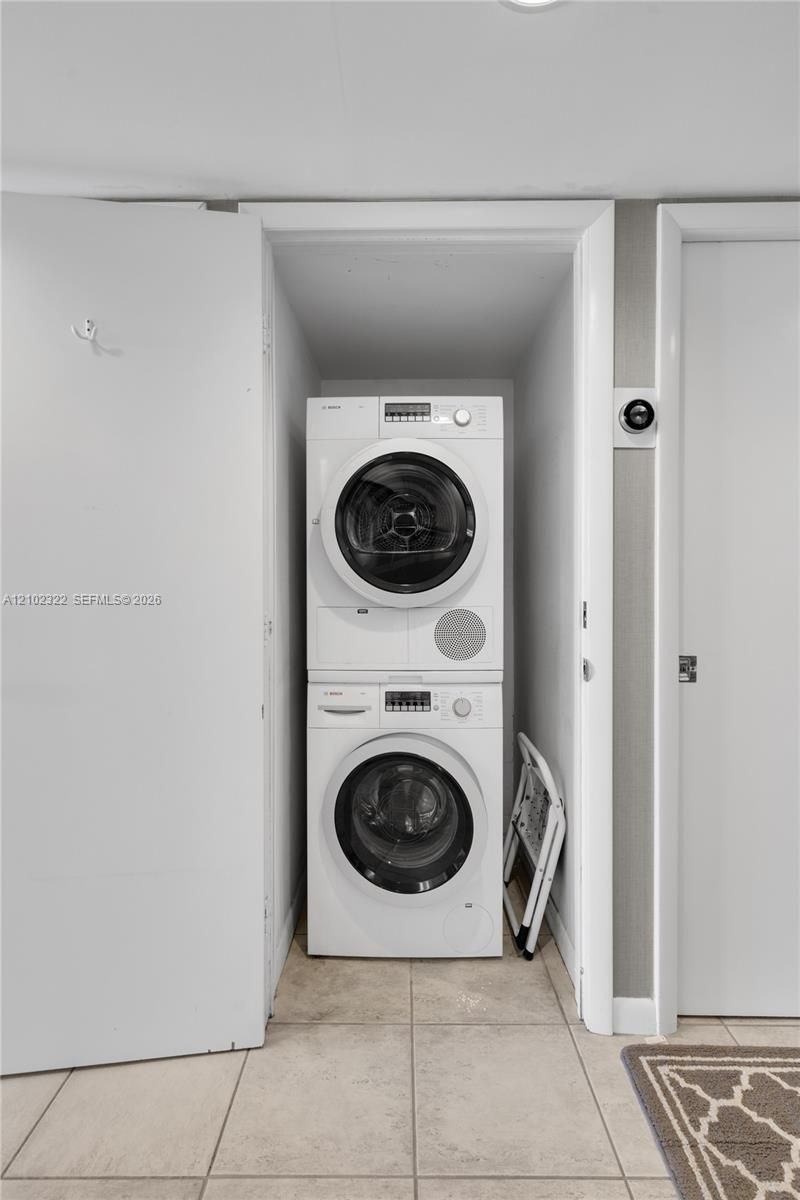 1228 West Ave, Unit 1110, Miami Beach, FL 33139 Photo