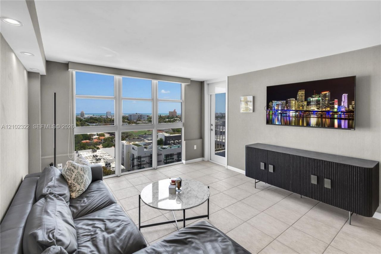 1228 West Ave, Unit 1110, Miami Beach, FL 33139 Photo