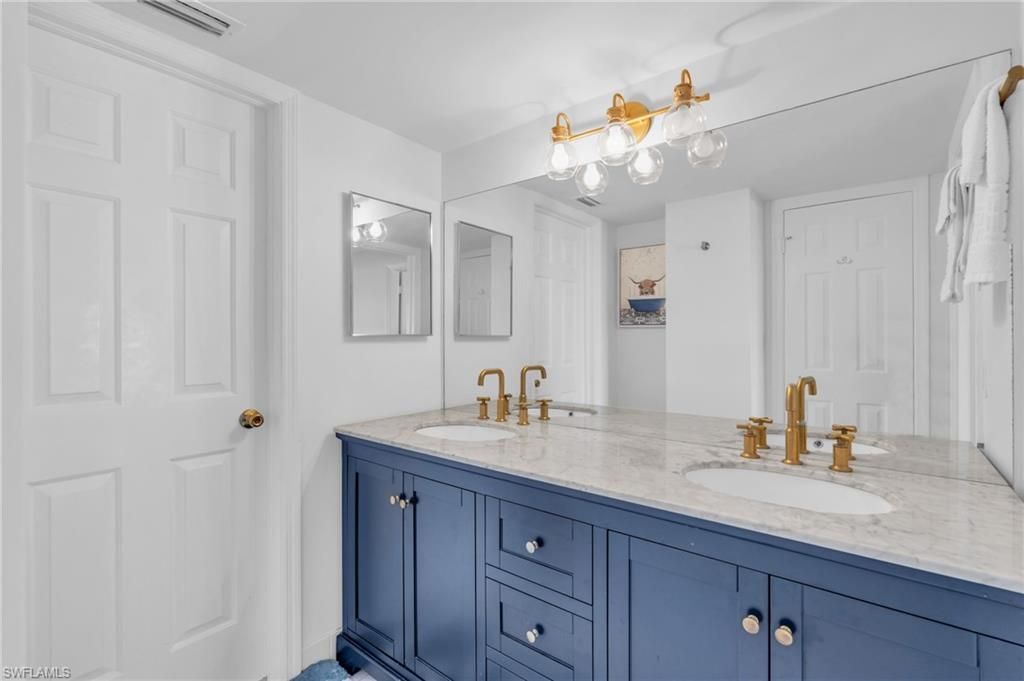 1900 Gulf Shore Blvd N, Unit 304, Naples, FL 34102 Photo