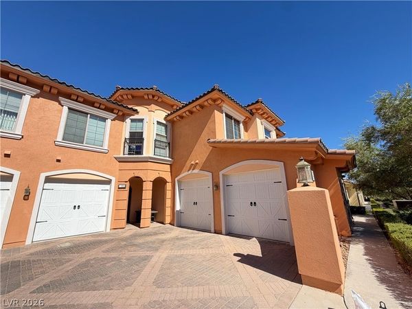 12 Via Visione , Unit 204, Henderson, NV 89011